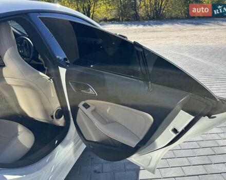 Белый Мерседес ЦЛА-класс, объемом двигателя 1.99 л и пробегом 177 тыс. км за 13500 $, фото 6 на Automoto.ua