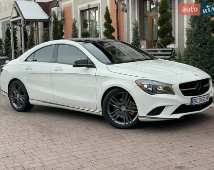 Білий Мерседес ЦЛА-клас, об'ємом двигуна 2 л та пробігом 96 тис. км за 17450 $, фото 4 на Automoto.ua