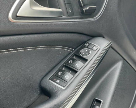 Білий Мерседес ЦЛА-клас, об'ємом двигуна 2 л та пробігом 96 тис. км за 17450 $, фото 67 на Automoto.ua