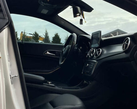 Білий Мерседес ЦЛА-клас, об'ємом двигуна 2 л та пробігом 96 тис. км за 17450 $, фото 88 на Automoto.ua