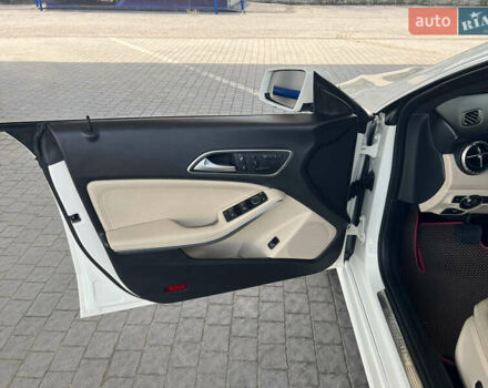 Білий Мерседес ЦЛА-клас, об'ємом двигуна 2 л та пробігом 185 тис. км за 16500 $, фото 18 на Automoto.ua