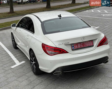 Білий Мерседес ЦЛА-клас, об'ємом двигуна 2 л та пробігом 232 тис. км за 13950 $, фото 25 на Automoto.ua