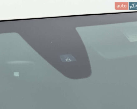 Білий Мерседес ЦЛА-клас, об'ємом двигуна 2 л та пробігом 232 тис. км за 13950 $, фото 33 на Automoto.ua