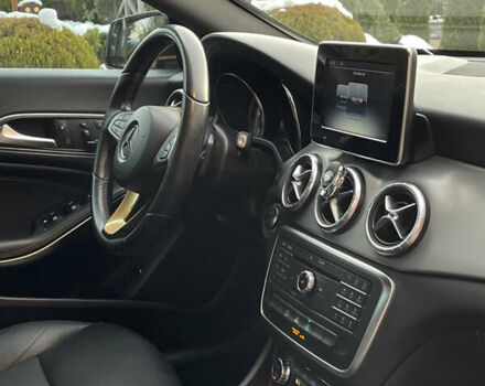 Білий Мерседес ЦЛА-клас, об'ємом двигуна 2 л та пробігом 96 тис. км за 17450 $, фото 90 на Automoto.ua