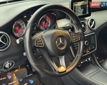 Білий Мерседес ЦЛА-клас, об'ємом двигуна 1.99 л та пробігом 207 тис. км за 13900 $, фото 16 на Automoto.ua