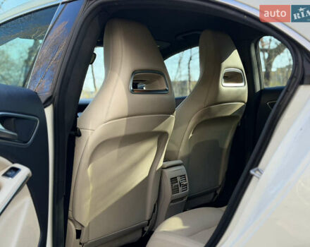 Білий Мерседес ЦЛА-клас, об'ємом двигуна 1.99 л та пробігом 119 тис. км за 16999 $, фото 21 на Automoto.ua