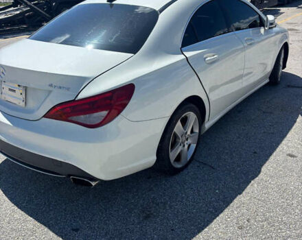 Белый Мерседес ЦЛА-класс, объемом двигателя 1.99 л и пробегом 159 тыс. км за 10300 $, фото 2 на Automoto.ua
