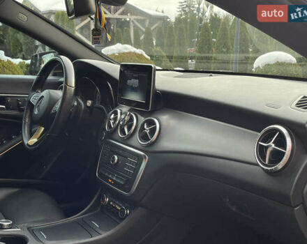 Білий Мерседес ЦЛА-клас, об'ємом двигуна 2 л та пробігом 96 тис. км за 17450 $, фото 89 на Automoto.ua