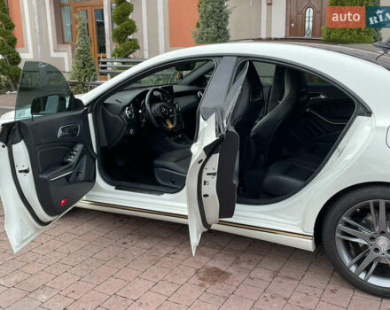 Білий Мерседес ЦЛА-клас, об'ємом двигуна 2 л та пробігом 96 тис. км за 17450 $, фото 63 на Automoto.ua