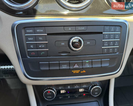 Белый Мерседес ЦЛА-класс, объемом двигателя 1.99 л и пробегом 177 тыс. км за 13500 $, фото 17 на Automoto.ua