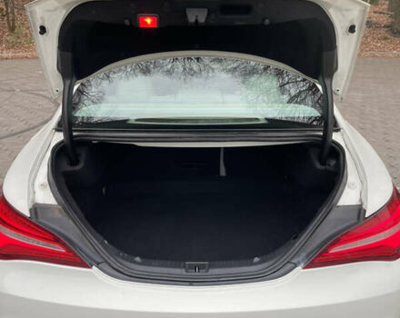 Белый Мерседес ЦЛА-класс, объемом двигателя 1.99 л и пробегом 169 тыс. км за 15500 $, фото 12 на Automoto.ua