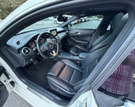 Белый Мерседес ЦЛА-класс, объемом двигателя 2 л и пробегом 77 тыс. км за 5500 $, фото 8 на Automoto.ua