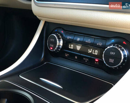 Белый Мерседес ЦЛА-класс, объемом двигателя 2 л и пробегом 110 тыс. км за 16700 $, фото 10 на Automoto.ua