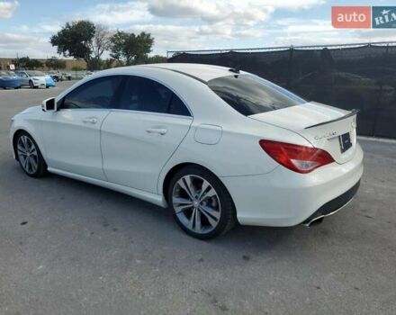 Белый Мерседес ЦЛА-класс, объемом двигателя 2 л и пробегом 91 тыс. км за 2500 $, фото 1 на Automoto.ua
