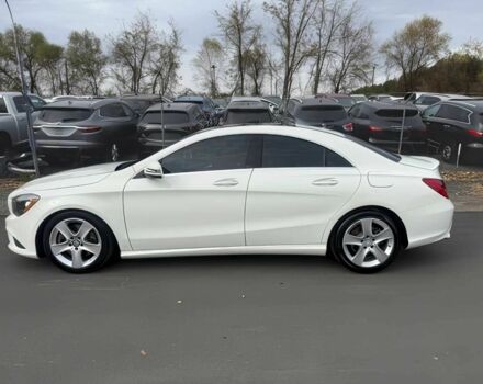 Білий Мерседес ЦЛА-клас, об'ємом двигуна 2 л та пробігом 78 тис. км за 10000 $, фото 3 на Automoto.ua