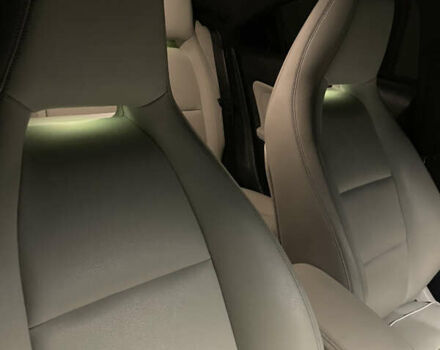 Белый Мерседес ЦЛА-класс, объемом двигателя 1.99 л и пробегом 169 тыс. км за 15500 $, фото 60 на Automoto.ua