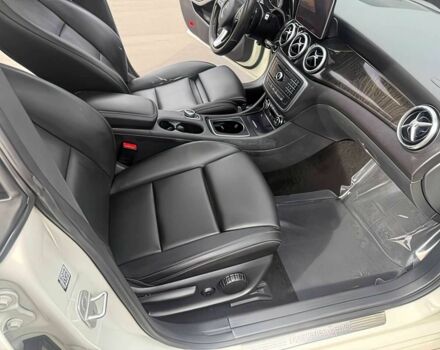 Білий Мерседес ЦЛА-клас, об'ємом двигуна 2 л та пробігом 78 тис. км за 10000 $, фото 11 на Automoto.ua