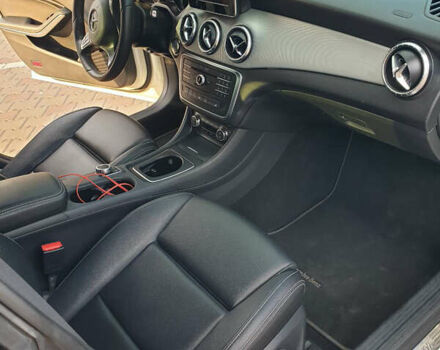 Мерседес ЦЛА-клас 2016 у Одесі на Automoto.ua Білий Мерседес ЦЛА-клас, об'ємом двигуна 1.99 л та пробігом 108 тис. км за 16500 $, фото 6 на Automoto.ua