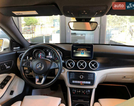 Белый Мерседес ЦЛА-класс, объемом двигателя 2 л и пробегом 110 тыс. км за 16700 $, фото 11 на Automoto.ua