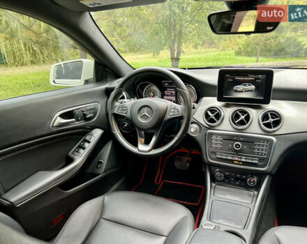 Мерседес ЦЛА-класс 2016 в Валках на Automoto.ua Белый Мерседес ЦЛА-класс, объемом двигателя 2 л и пробегом 149 тыс. км за 13800 $, фото 19 на Automoto.ua