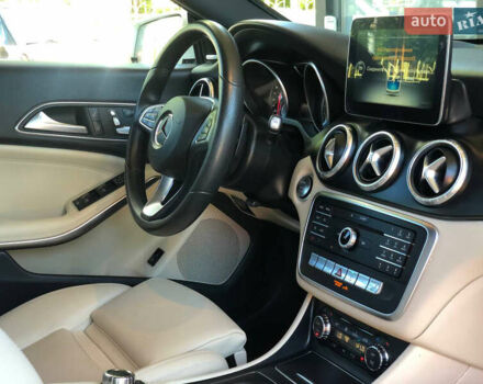 Белый Мерседес ЦЛА-класс, объемом двигателя 2 л и пробегом 110 тыс. км за 16700 $, фото 14 на Automoto.ua