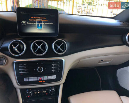 Белый Мерседес ЦЛА-класс, объемом двигателя 2 л и пробегом 110 тыс. км за 16700 $, фото 6 на Automoto.ua