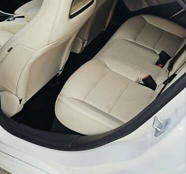 Білий Мерседес ЦЛА-клас, об'ємом двигуна 1.99 л та пробігом 122 тис. км за 16999 $, фото 14 на Automoto.ua