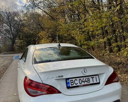 Мерседес ЦЛА-класс 2017 в Хмельницком на Automoto.ua Белый Мерседес ЦЛА-класс, объемом двигателя 1.99 л и пробегом 119 тыс. км за 20000 $, фото 6 на Automoto.ua