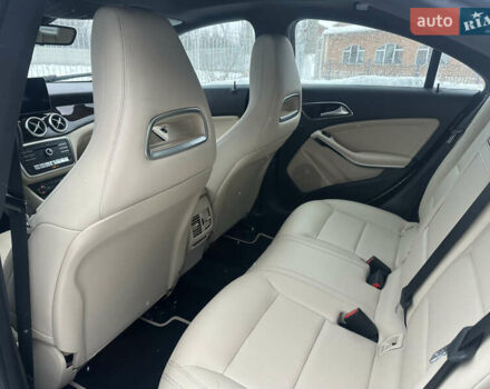 Белый Мерседес ЦЛА-класс, объемом двигателя 1.99 л и пробегом 166 тыс. км за 17500 $, фото 7 на Automoto.ua