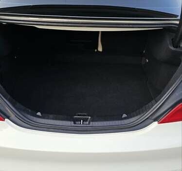 Білий Мерседес ЦЛА-клас, об'ємом двигуна 1.99 л та пробігом 122 тис. км за 16999 $, фото 20 на Automoto.ua