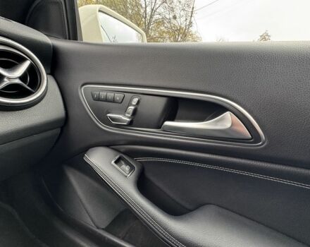 Белый Мерседес ЦЛА-класс, объемом двигателя 2 л и пробегом 105 тыс. км за 19900 $, фото 15 на Automoto.ua