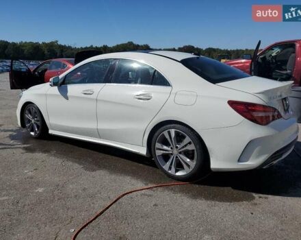 Белый Мерседес ЦЛА-класс, объемом двигателя 1.99 л и пробегом 96 тыс. км за 3900 $, фото 1 на Automoto.ua