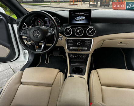 Белый Мерседес ЦЛА-класс, объемом двигателя 2 л и пробегом 95 тыс. км за 17800 $, фото 21 на Automoto.ua