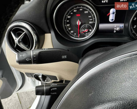 Белый Мерседес ЦЛА-класс, объемом двигателя 2 л и пробегом 95 тыс. км за 17800 $, фото 29 на Automoto.ua