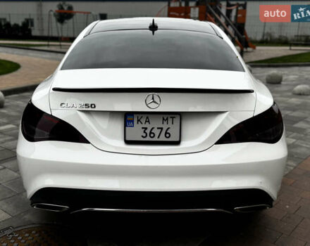 Белый Мерседес ЦЛА-класс, объемом двигателя 2 л и пробегом 95 тыс. км за 16999 $, фото 4 на Automoto.ua