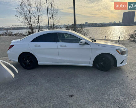 Белый Мерседес ЦЛА-класс, объемом двигателя 1.99 л и пробегом 79 тыс. км за 19700 $, фото 5 на Automoto.ua