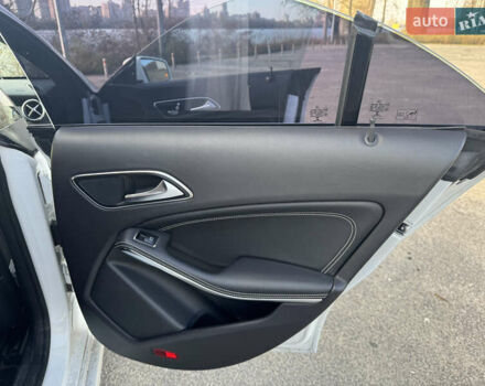 Белый Мерседес ЦЛА-класс, объемом двигателя 1.99 л и пробегом 79 тыс. км за 19700 $, фото 33 на Automoto.ua