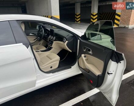 Белый Мерседес ЦЛА-класс, объемом двигателя 1.99 л и пробегом 67 тыс. км за 18000 $, фото 18 на Automoto.ua