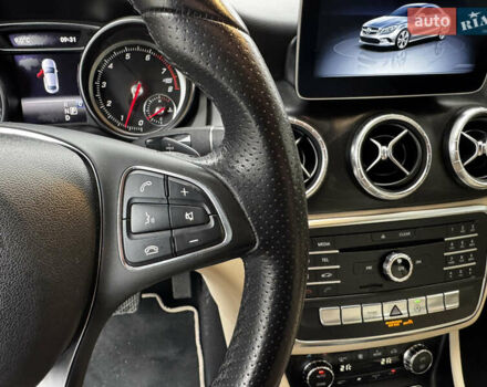 Белый Мерседес ЦЛА-класс, объемом двигателя 2 л и пробегом 95 тыс. км за 16999 $, фото 23 на Automoto.ua