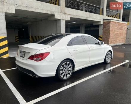 Белый Мерседес ЦЛА-класс, объемом двигателя 1.99 л и пробегом 67 тыс. км за 18000 $, фото 10 на Automoto.ua