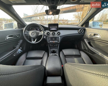 Белый Мерседес ЦЛА-класс, объемом двигателя 1.99 л и пробегом 79 тыс. км за 19700 $, фото 30 на Automoto.ua