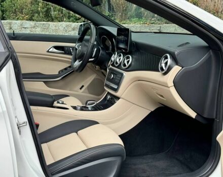 Білий Мерседес ЦЛА-клас, об'ємом двигуна 2 л та пробігом 22 тис. км за 32000 $, фото 7 на Automoto.ua