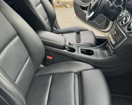 Белый Мерседес ЦЛА-класс, объемом двигателя 2 л и пробегом 105 тыс. км за 19900 $, фото 17 на Automoto.ua