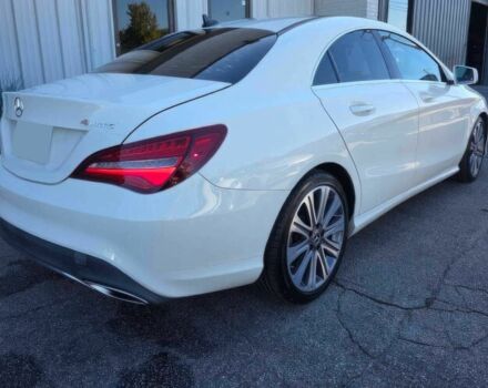 Белый Мерседес ЦЛА-класс, объемом двигателя 2 л и пробегом 31 тыс. км за 14200 $, фото 3 на Automoto.ua