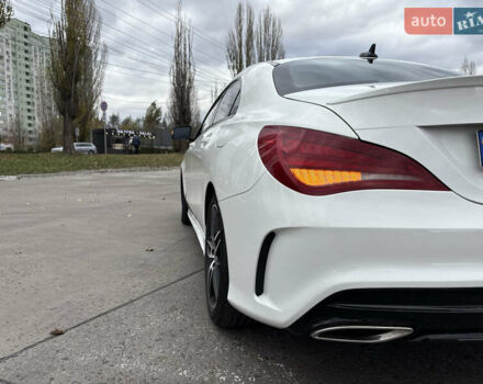 Белый Мерседес ЦЛА-класс, объемом двигателя 1.99 л и пробегом 97 тыс. км за 21000 $, фото 5 на Automoto.ua