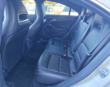 Белый Мерседес ЦЛА-класс, объемом двигателя 2 л и пробегом 31 тыс. км за 14200 $, фото 9 на Automoto.ua