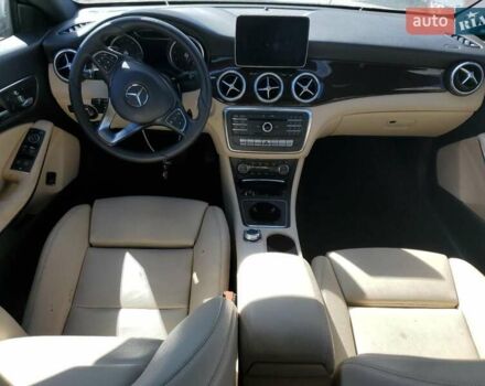 Белый Мерседес ЦЛА-класс, объемом двигателя 1.99 л и пробегом 96 тыс. км за 3900 $, фото 7 на Automoto.ua