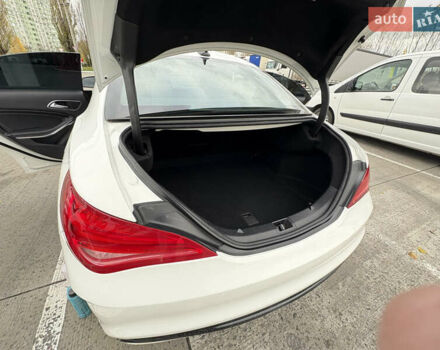 Белый Мерседес ЦЛА-класс, объемом двигателя 1.99 л и пробегом 97 тыс. км за 21000 $, фото 9 на Automoto.ua