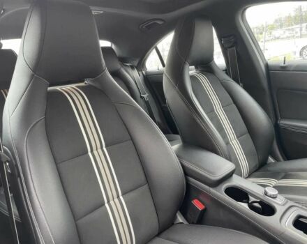 Білий Мерседес ЦЛА-клас, об'ємом двигуна 2 л та пробігом 37 тис. км за 14300 $, фото 7 на Automoto.ua