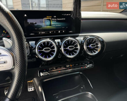 Белый Мерседес ЦЛА-класс, объемом двигателя 2 л и пробегом 83 тыс. км за 41500 $, фото 45 на Automoto.ua